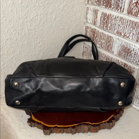 Coach VTG Tote Bag - Picture 5 of 10